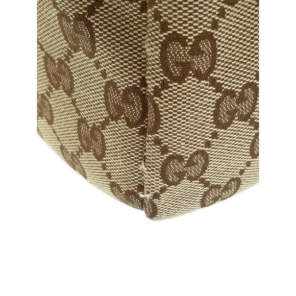 Gucci GG Canvas Flap Shoulder Bag - Picture 4 of 9